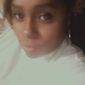 Meet your Posher, Antonette